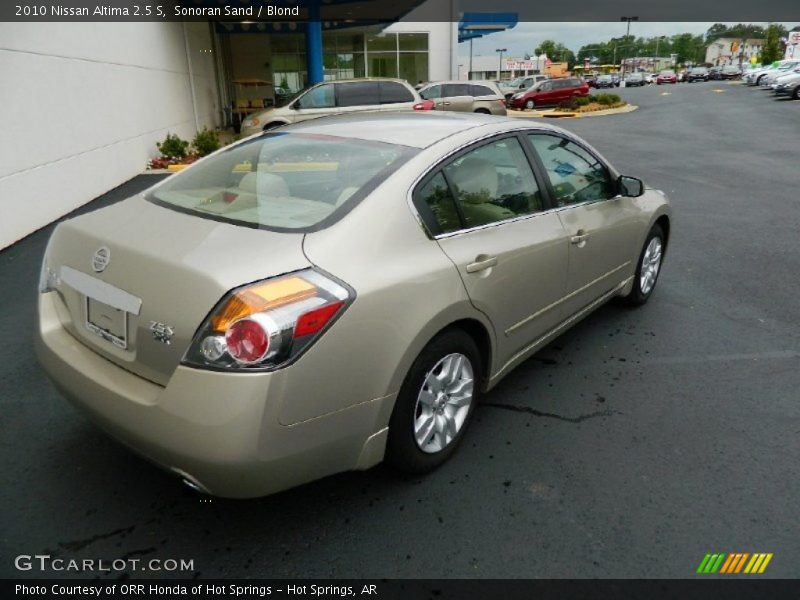 Sonoran Sand / Blond 2010 Nissan Altima 2.5 S