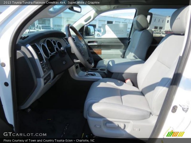 Super White / Graphite 2013 Toyota Tundra Platinum CrewMax 4x4