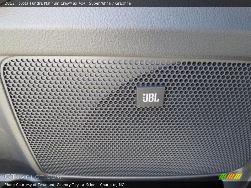 Super White / Graphite 2013 Toyota Tundra Platinum CrewMax 4x4
