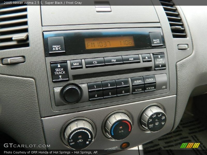 Super Black / Frost Gray 2005 Nissan Altima 2.5 S
