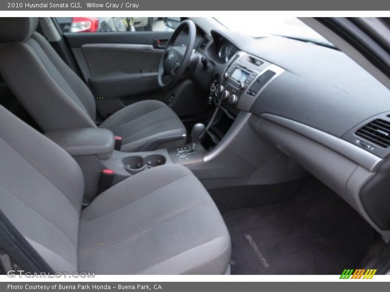 Willow Gray / Gray 2010 Hyundai Sonata GLS