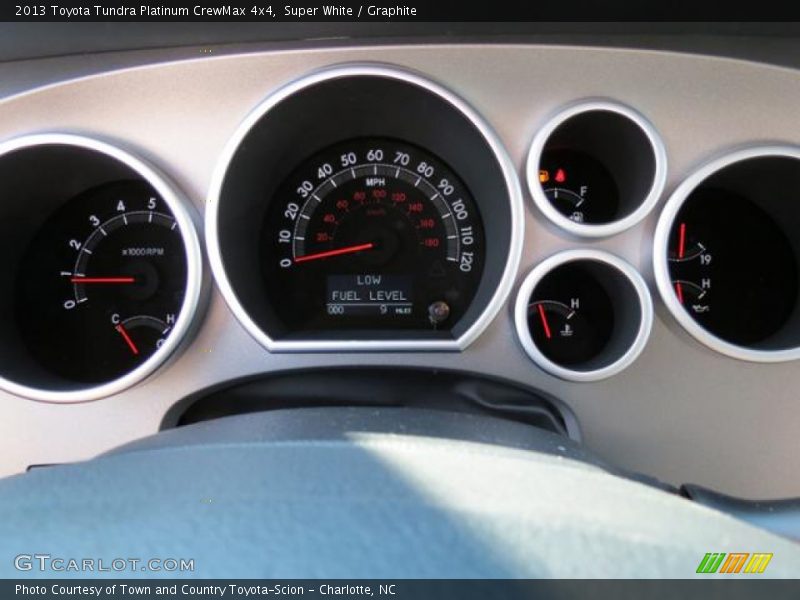 Super White / Graphite 2013 Toyota Tundra Platinum CrewMax 4x4