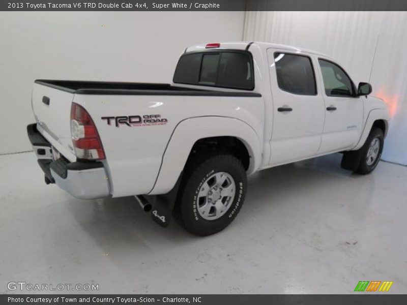 Super White / Graphite 2013 Toyota Tacoma V6 TRD Double Cab 4x4