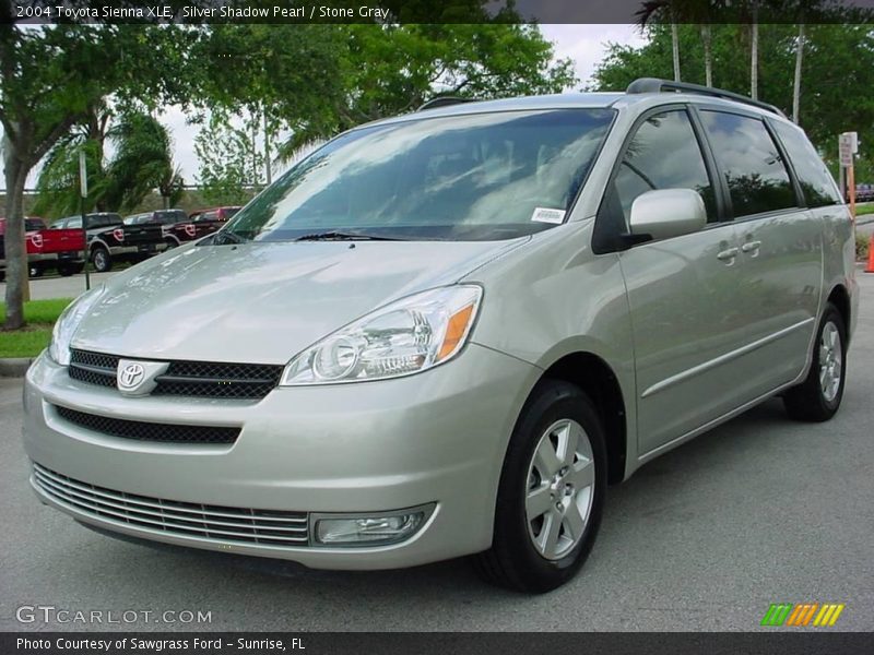 Silver Shadow Pearl / Stone Gray 2004 Toyota Sienna XLE