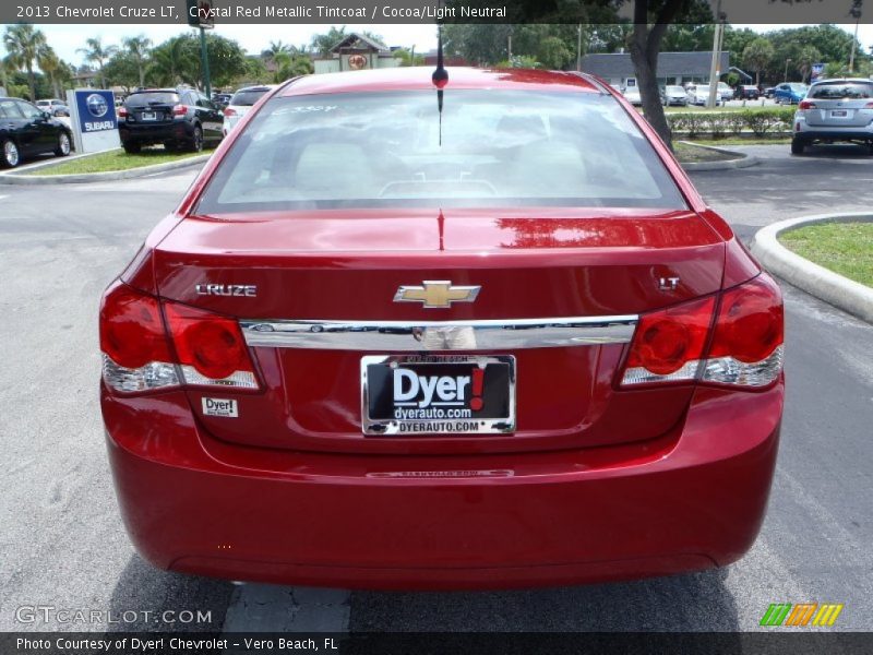 Crystal Red Metallic Tintcoat / Cocoa/Light Neutral 2013 Chevrolet Cruze LT