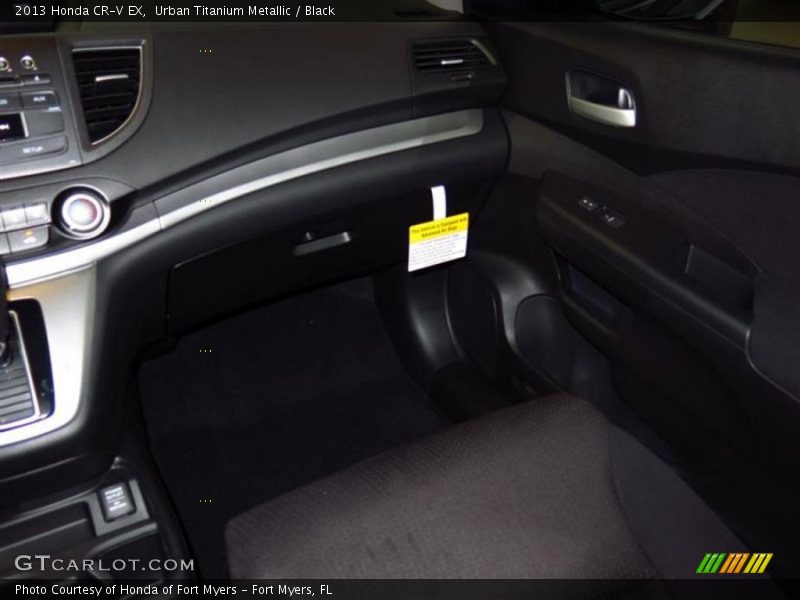 Urban Titanium Metallic / Black 2013 Honda CR-V EX