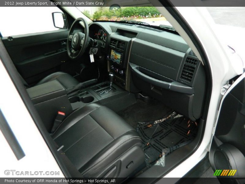 Bright White / Dark Slate Gray 2012 Jeep Liberty Sport
