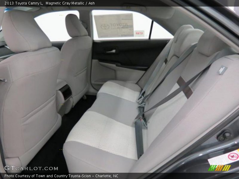 Magnetic Gray Metallic / Ash 2013 Toyota Camry L