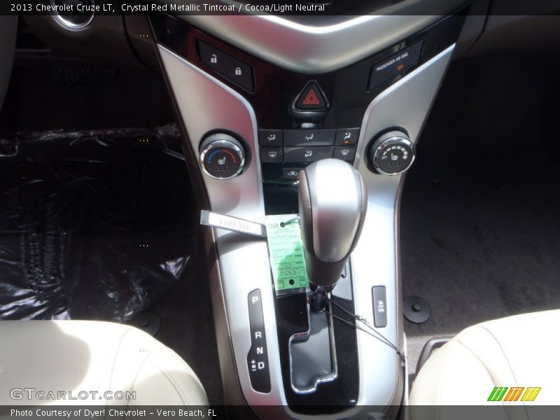 Crystal Red Metallic Tintcoat / Cocoa/Light Neutral 2013 Chevrolet Cruze LT