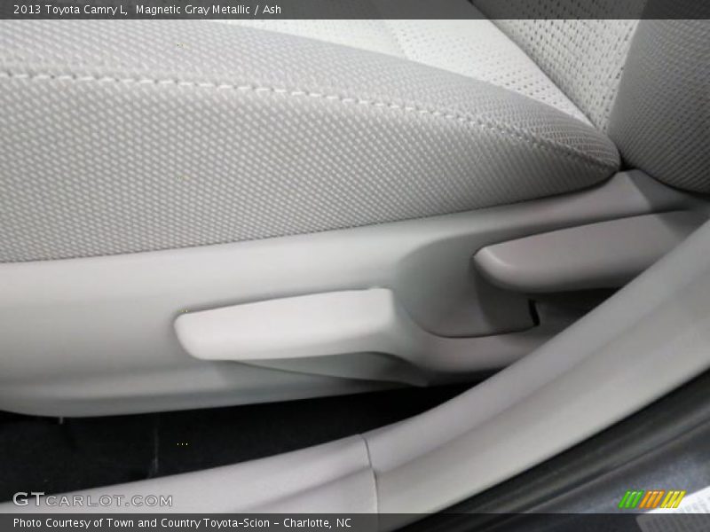 Magnetic Gray Metallic / Ash 2013 Toyota Camry L