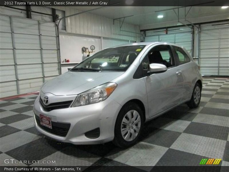 Classic Silver Metallic / Ash Gray 2012 Toyota Yaris L 3 Door