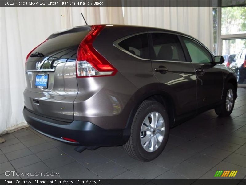 Urban Titanium Metallic / Black 2013 Honda CR-V EX