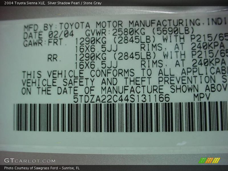 Silver Shadow Pearl / Stone Gray 2004 Toyota Sienna XLE