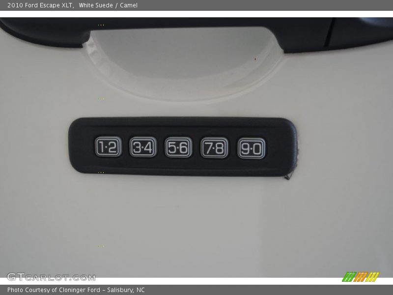 White Suede / Camel 2010 Ford Escape XLT