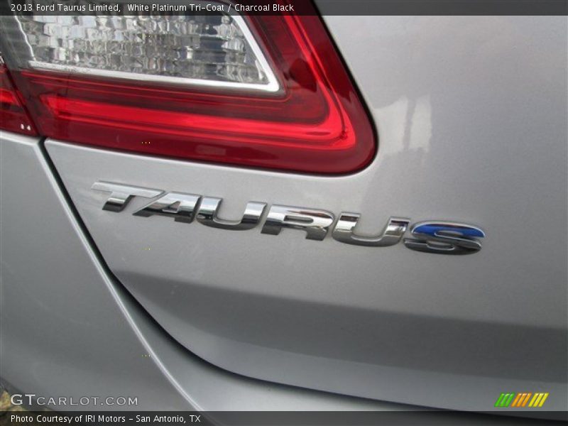 White Platinum Tri-Coat / Charcoal Black 2013 Ford Taurus Limited