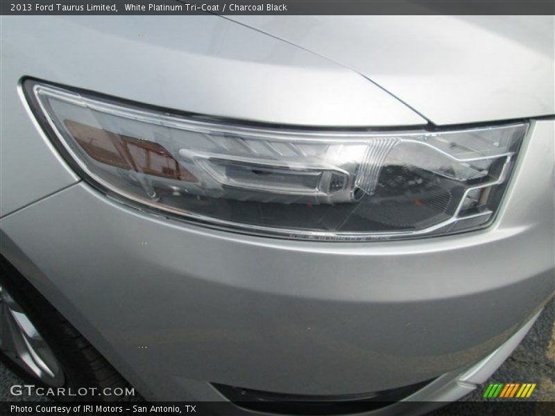 White Platinum Tri-Coat / Charcoal Black 2013 Ford Taurus Limited