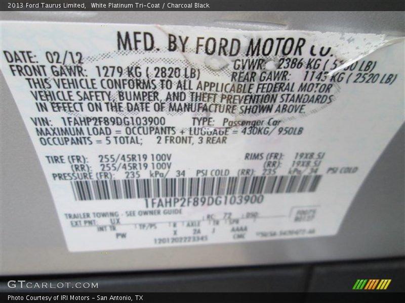 White Platinum Tri-Coat / Charcoal Black 2013 Ford Taurus Limited