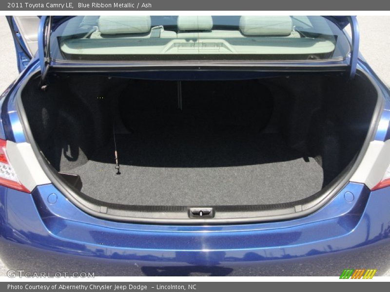 Blue Ribbon Metallic / Ash 2011 Toyota Camry LE