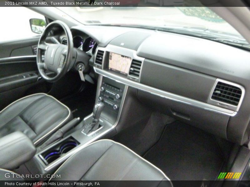 Tuxedo Black Metallic / Dark Charcoal 2011 Lincoln MKZ AWD