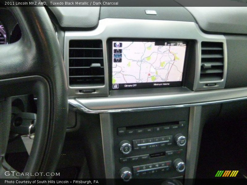 Tuxedo Black Metallic / Dark Charcoal 2011 Lincoln MKZ AWD