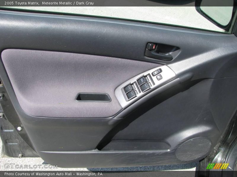 Meteorite Metallic / Dark Gray 2005 Toyota Matrix