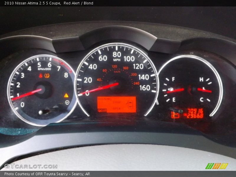 Red Alert / Blond 2010 Nissan Altima 2.5 S Coupe