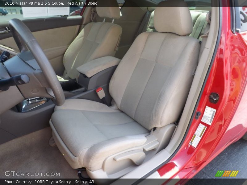 Red Alert / Blond 2010 Nissan Altima 2.5 S Coupe