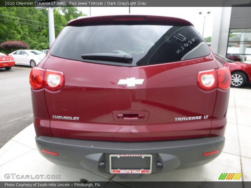 Red Jewel Tintcoat / Dark Gray/Light Gray 2010 Chevrolet Traverse LT AWD