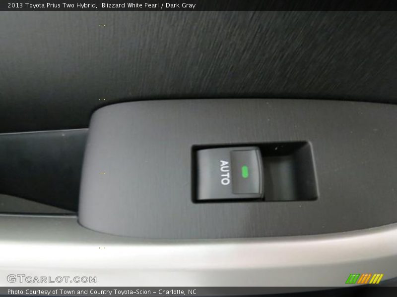 Blizzard White Pearl / Dark Gray 2013 Toyota Prius Two Hybrid