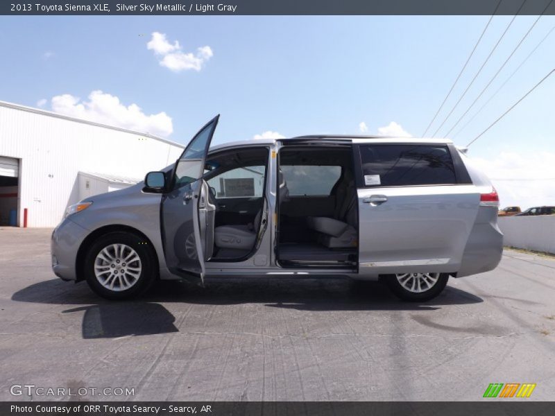 Silver Sky Metallic / Light Gray 2013 Toyota Sienna XLE