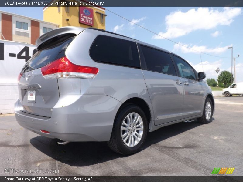 Silver Sky Metallic / Light Gray 2013 Toyota Sienna XLE