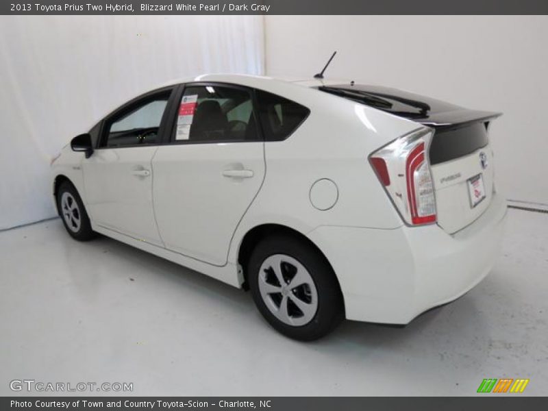 Blizzard White Pearl / Dark Gray 2013 Toyota Prius Two Hybrid