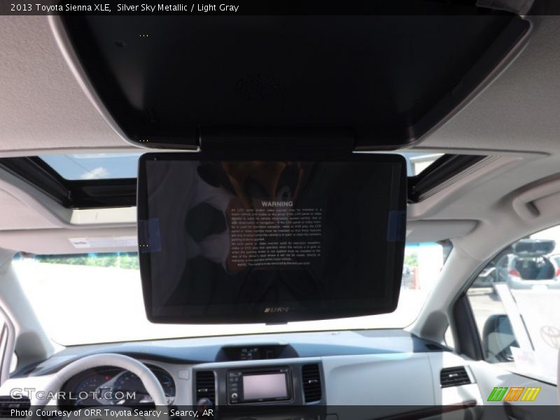 Silver Sky Metallic / Light Gray 2013 Toyota Sienna XLE