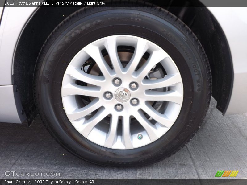 Silver Sky Metallic / Light Gray 2013 Toyota Sienna XLE