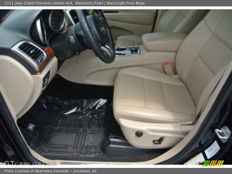 Blackberry Pearl / Black/Light Frost Beige 2011 Jeep Grand Cherokee Limited 4x4