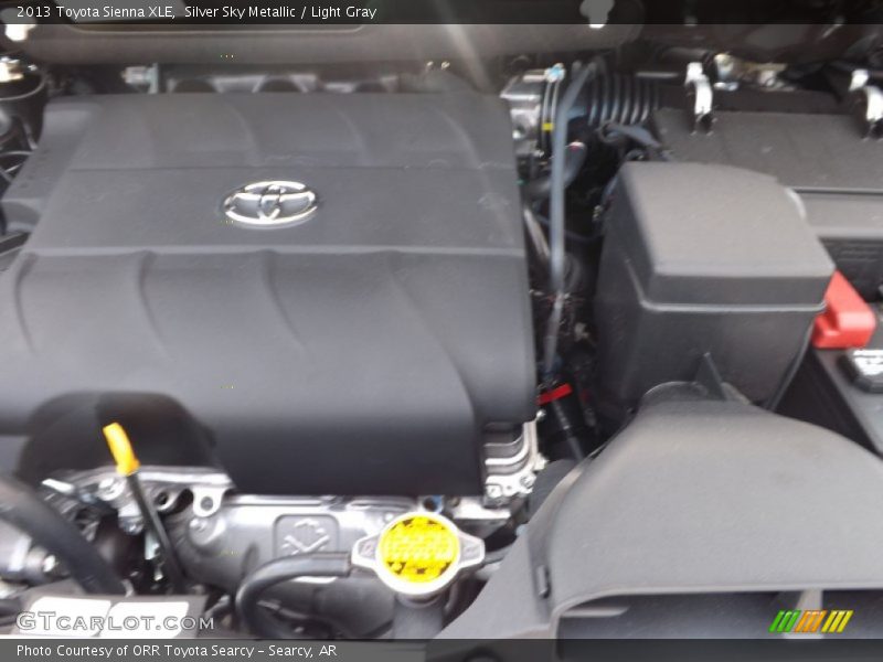 Silver Sky Metallic / Light Gray 2013 Toyota Sienna XLE