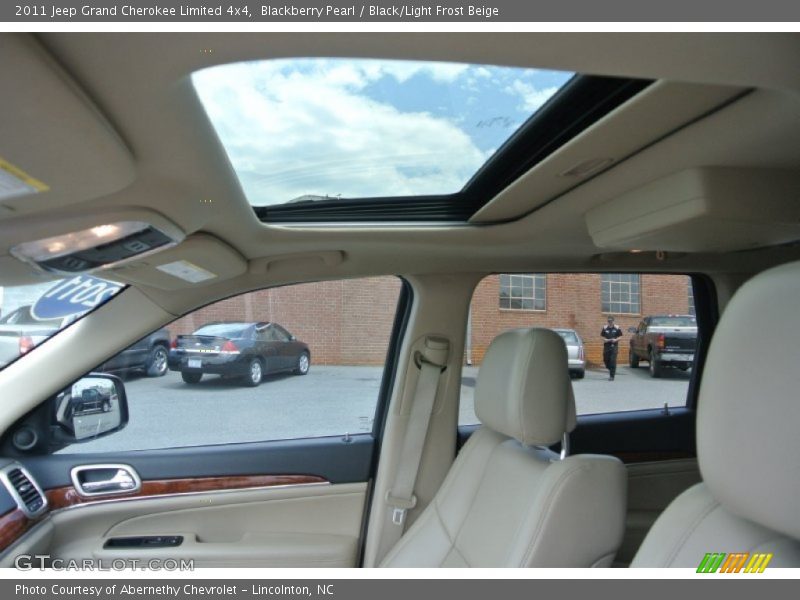 Blackberry Pearl / Black/Light Frost Beige 2011 Jeep Grand Cherokee Limited 4x4