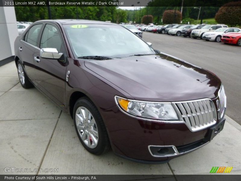 Bordeaux Reserve Metallic / Dark Charcoal 2011 Lincoln MKZ AWD