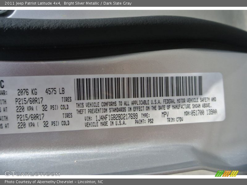 Bright Silver Metallic / Dark Slate Gray 2011 Jeep Patriot Latitude 4x4
