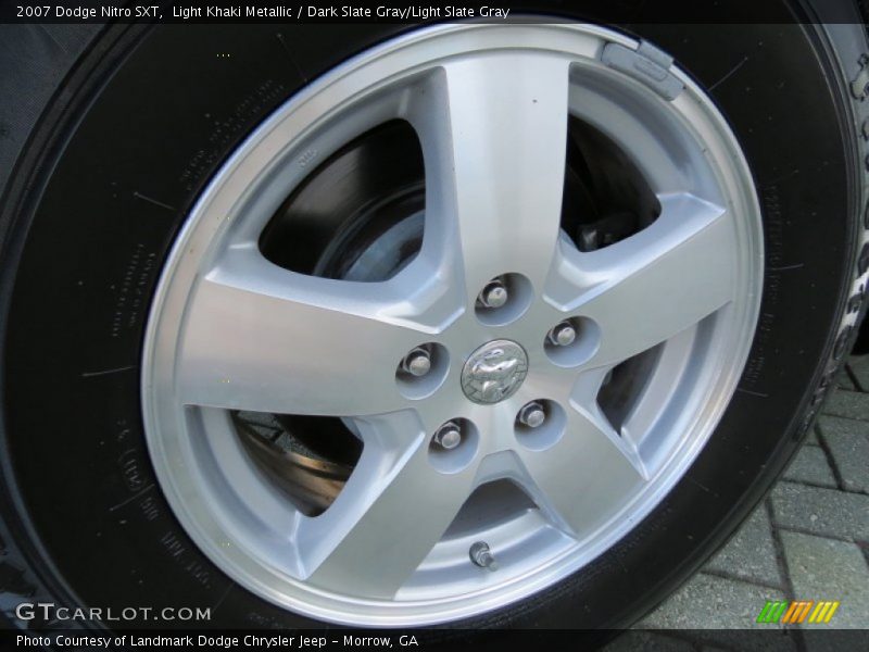 Light Khaki Metallic / Dark Slate Gray/Light Slate Gray 2007 Dodge Nitro SXT