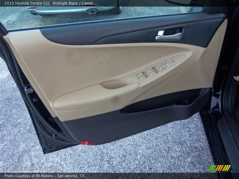 Midnight Black / Camel 2013 Hyundai Sonata GLS