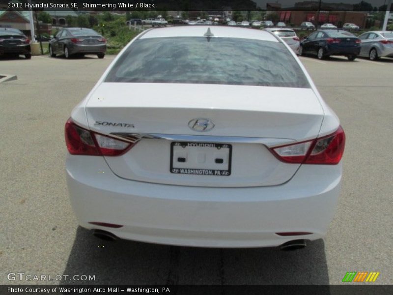 Shimmering White / Black 2012 Hyundai Sonata SE
