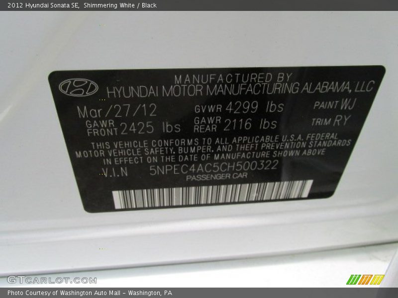 Shimmering White / Black 2012 Hyundai Sonata SE