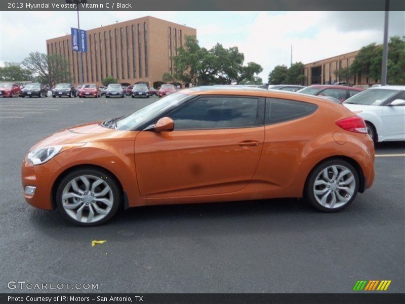 Vitamin C / Black 2013 Hyundai Veloster