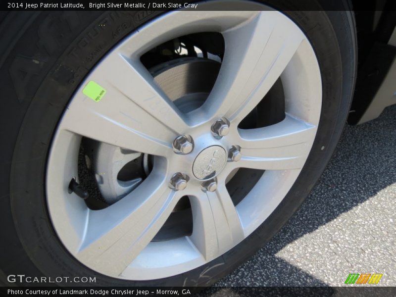 Bright Silver Metallic / Dark Slate Gray 2014 Jeep Patriot Latitude
