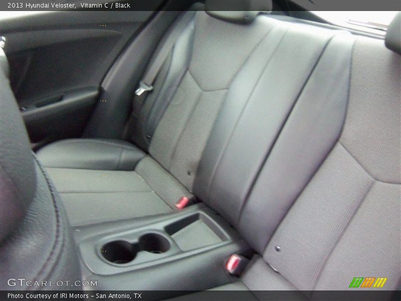 Vitamin C / Black 2013 Hyundai Veloster