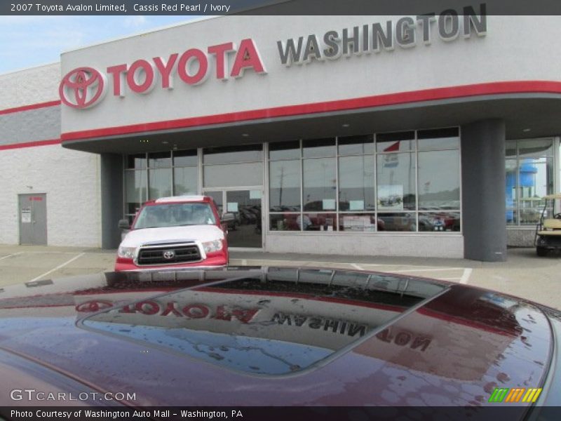 Cassis Red Pearl / Ivory 2007 Toyota Avalon Limited