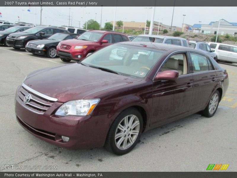 Front 3/4 View of 2007 Avalon Limited