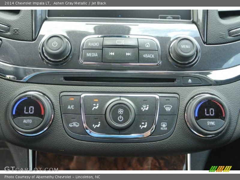 Controls of 2014 Impala LT