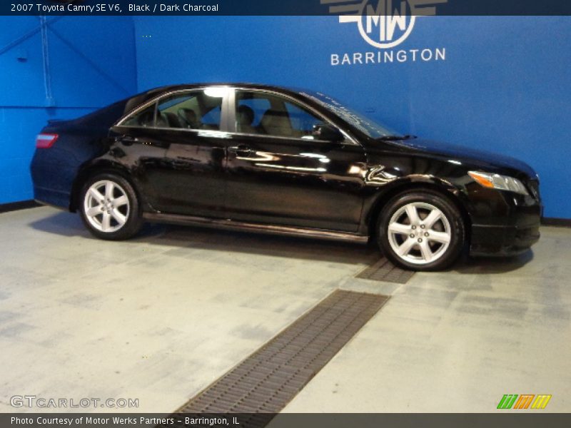 Black / Dark Charcoal 2007 Toyota Camry SE V6